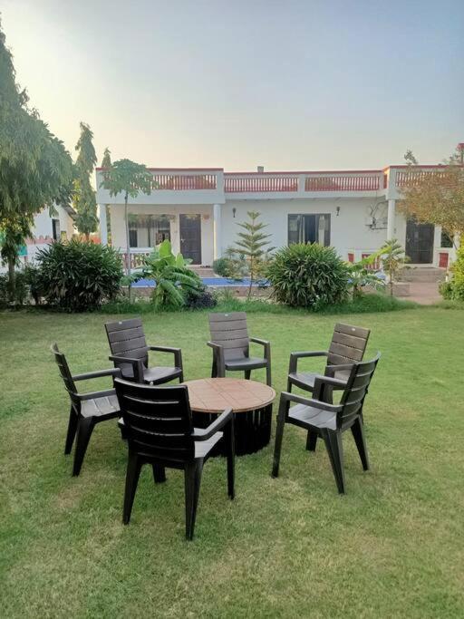 Achal Farm जंगल में मंगल Villa Gurgaon Exterior photo