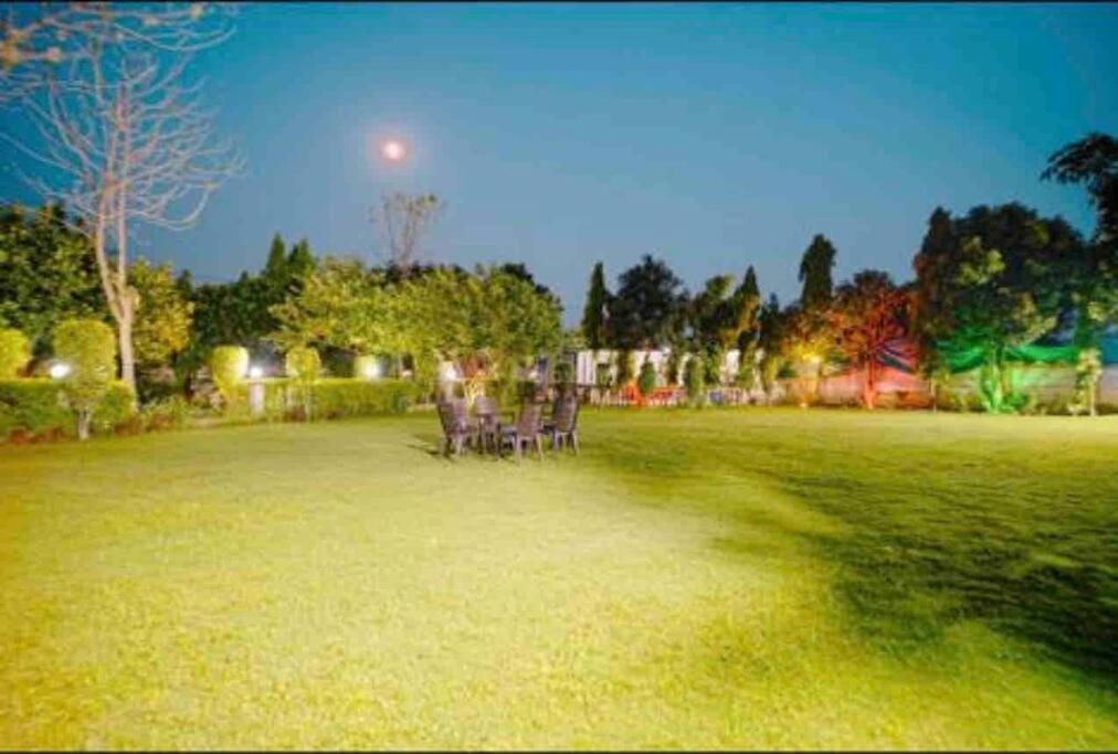 Achal Farm जंगल में मंगल Villa Gurgaon Exterior photo